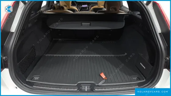 VOLVO V60 B5 AWD