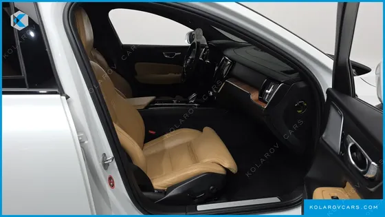 VOLVO V60 B5 AWD