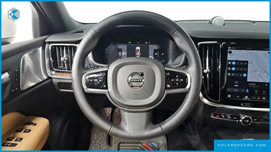 VOLVO V60 B5 ULTIMATE AWD