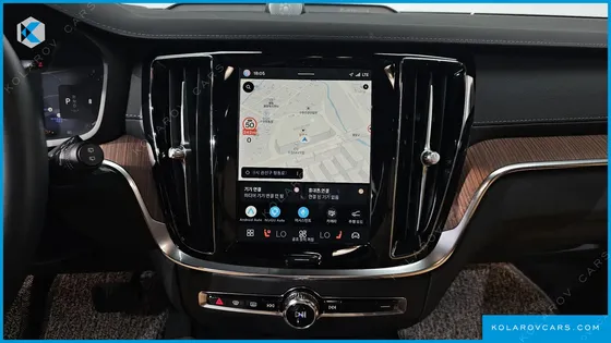 VOLVO V60 B5 ULTIMATE AWD