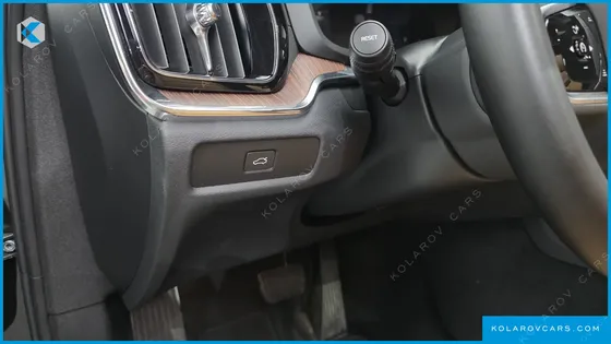 VOLVO V60 B5 ULTRA AWD