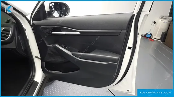 KIA SELTOS GASOLINE 1.6 TURBO 2WD
