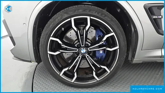 BMW X4M 3.0 COMPETITION CARBON PACKAGE