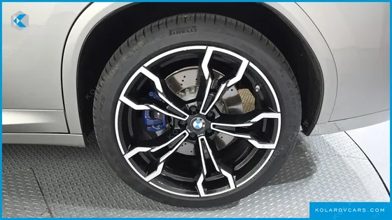 BMW X4M 3.0 COMPETITION CARBON PACKAGE