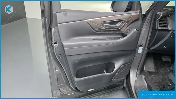 TOYOTA ALPHARD 2.5 HEV EXECUTIVE AWD