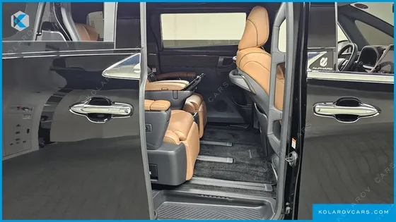 TOYOTA ALPHARD 2.5 HEV EXECUTIVE AWD