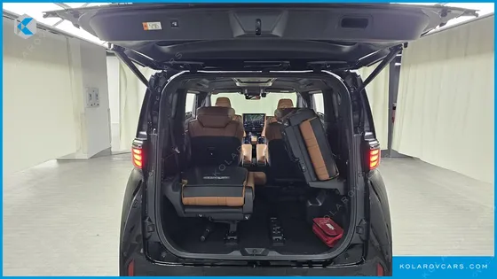 TOYOTA ALPHARD 2.5 HEV EXECUTIVE AWD