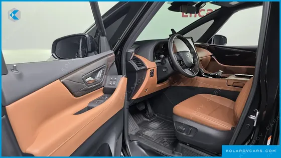 TOYOTA ALPHARD 2.5 HEV EXECUTIVE AWD