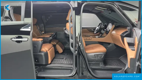 TOYOTA ALPHARD 2.5 HEV EXECUTIVE AWD