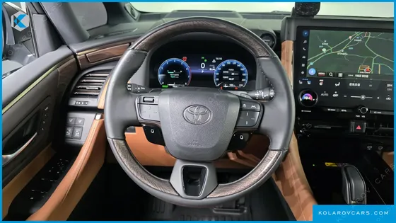 TOYOTA ALPHARD 2.5 HEV EXECUTIVE AWD