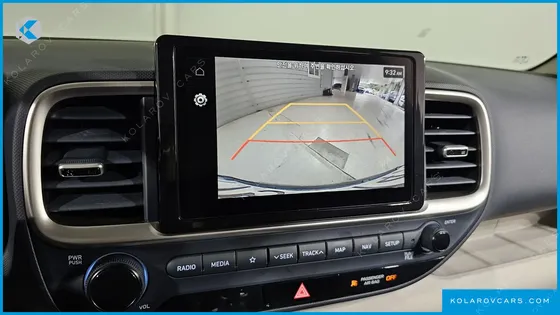 HYUNDAI VENUE 1.6 MODERN
