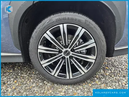 BYD SEALION 7 BASE