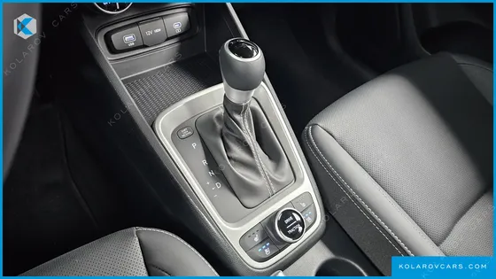 HYUNDAI VENUE 1,6 PREMIUM