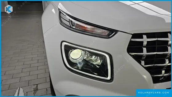 HYUNDAI VENUE 1,6 PREMIUM