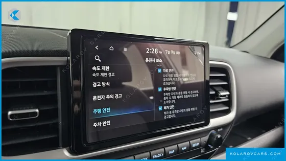HYUNDAI VENUE 1,6 PREMIUM