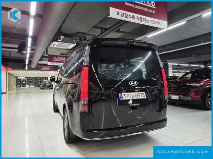 HYUNDAI STARIA L3.5 LOUNGE 7-SEATER
