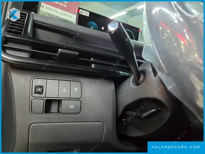 HYUNDAI STARIA L3.5 LOUNGE 7-SEATER