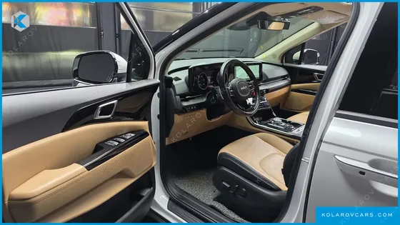 KIA CARNIVAL 9-SEATER NOBLESSE