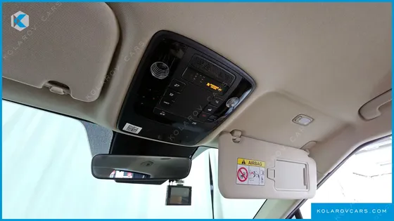 KIA CARNIVAL 9-SEATER NOBLESSE