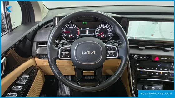 KIA CARNIVAL 9-SEATER NOBLESSE