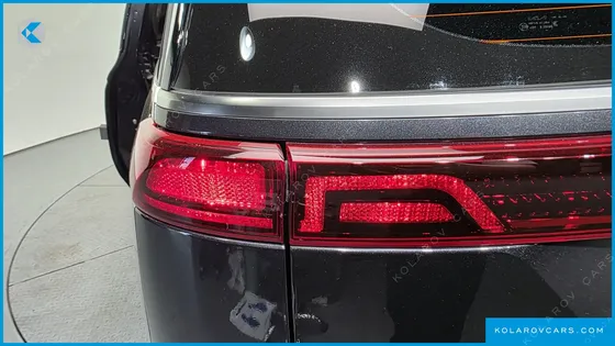 KIA CARNIVAL 9-SEATER NOBLESSE