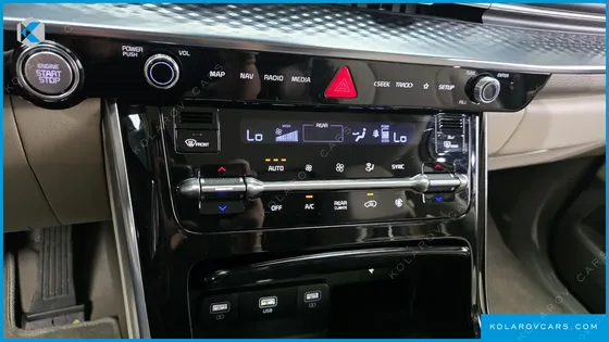 KIA CARNIVAL 9-SEATER HI-LIMOUSINE
