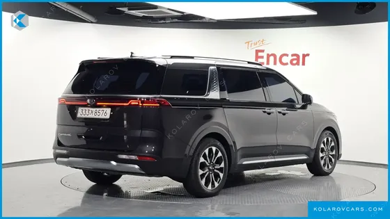 KIA CARNIVAL 9-SEATER NOBLESSE