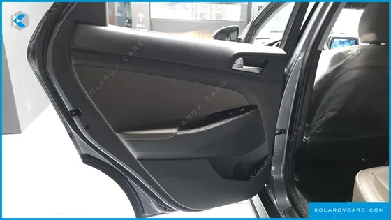 HYUNDAI TUCSON DIESEL 2.0 2WD
