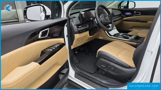 KIA CARNIVAL GASOLINE 9-SEATER SIGNATURE