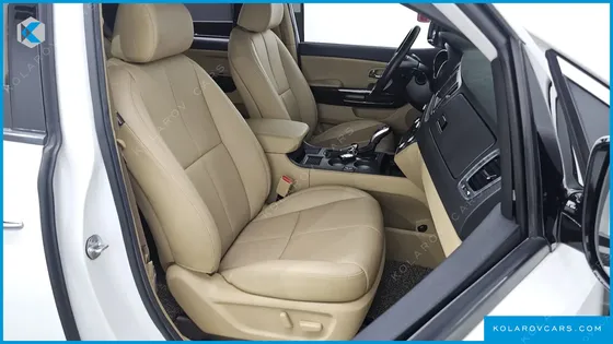 KIA CARNIVAL 9-SEATER HI-LIMOUSINE