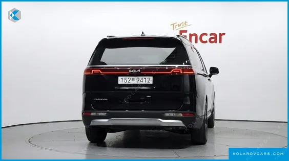 KIA CARNIVAL 9-SEATER SIGNATURE