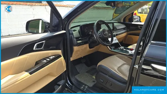 KIA CARNIVAL 9-SEATER SIGNATURE