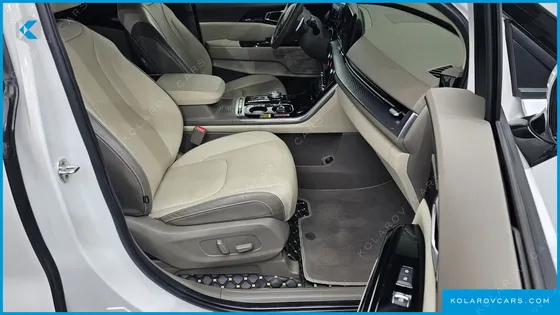 KIA CARNIVAL 9-SEATER HI-LIMOUSINE