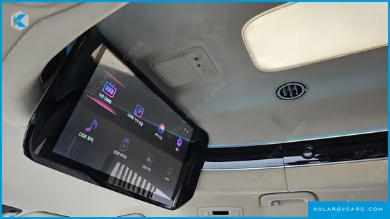KIA CARNIVAL 9-SEATER HI-LIMOUSINE