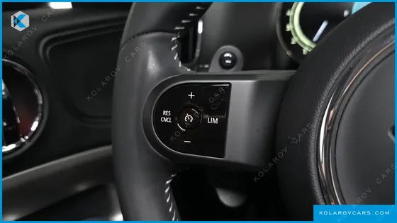 MINI COUNTRYMAN ALL4 CLASSIC LAUNCH PACK