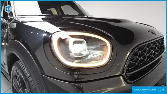 MINI COUNTRYMAN ALL4 CLASSIC LAUNCH PACK