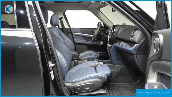 MINI COUNTRYMAN ALL4 CLASSIC LAUNCH PACK