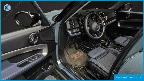 MINI COUNTRYMAN ALL4 CLASSIC LAUNCH PACK
