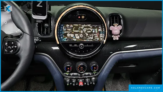 MINI COUNTRYMAN ALL4 CLASSIC LAUNCH PACK