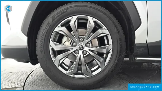 TOYOTA RAV4 2,5 4WD HYBRID LTD