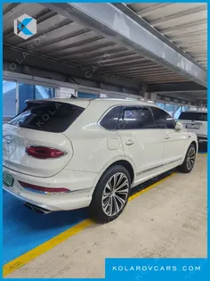 BENTLEY BENTAYGA 4.0 V8 EWB FIRST EDITION