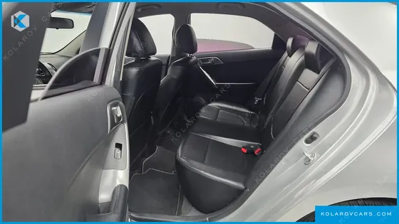 KIA FORTE 1.6 GDI LUXURY