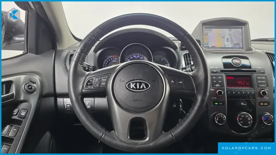 KIA FORTE 1.6 GDI LUXURY