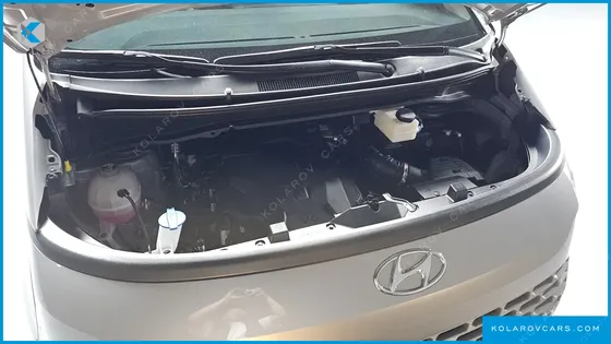 HYUNDAI STARIA L3.5 CARGO 5-SEATER