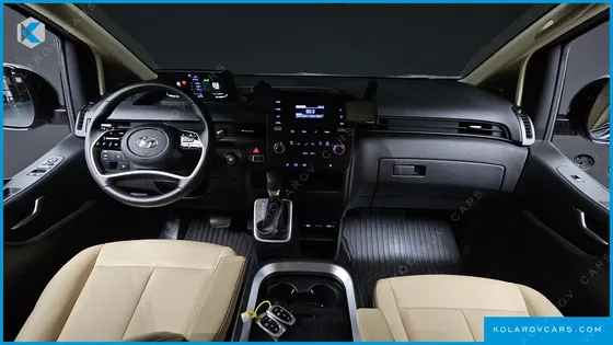 HYUNDAI STARIA L3.5 CARGO 5-SEATER