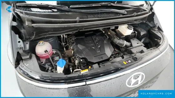 HYUNDAI STARIA L3.5 CARGO 3-SEATER
