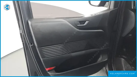 HYUNDAI STARIA L3.5 CARGO 3-SEATER