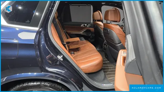 BMW X5 M50I