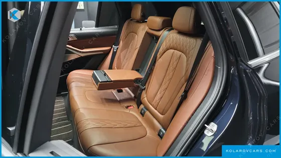 BMW X5 M50I