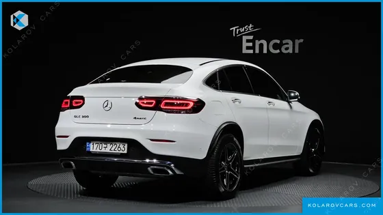 MERCEDES GLC-CLASS GCL300 4MATIC COUPE